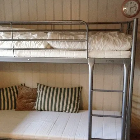 10 Person In Hovden-by Traum Hovden (Aust-Agder)